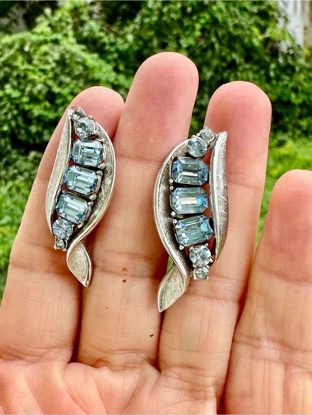vintage signed Coro leaf-motif ear climber clip-on earrings featuring radiant em